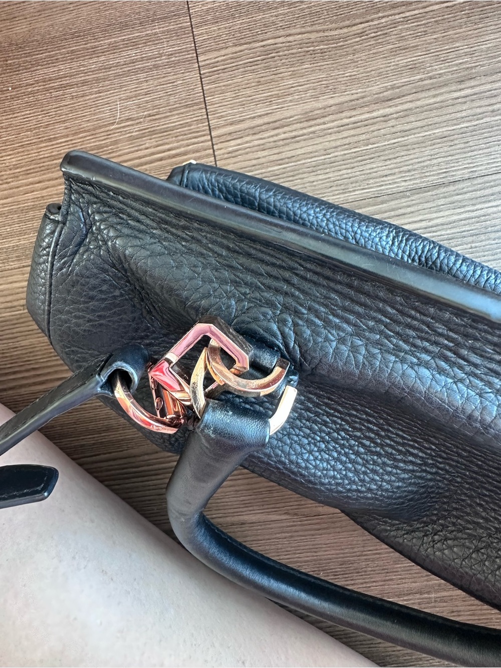 Alexander Wang Black Leather Crossbody Bag with Rose Gold Hardware - Picture 6 of 7